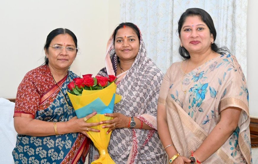 केंद्रीय राज्यमंत्री सावित्री ठाकुर से मंत्री लक्ष्मी राजवाड़े की सौजन्य भेंट, महिला-बाल कल्याण पर हुई विस्तृत चर्चा