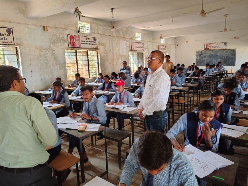 हायर सेकेंडरी परीक्षा 2026 के पहले दिन उड़नदस्ता दल का औचक निरीक्षण, सभी केंद्रों पर शांतिपूर्ण रही परीक्षा