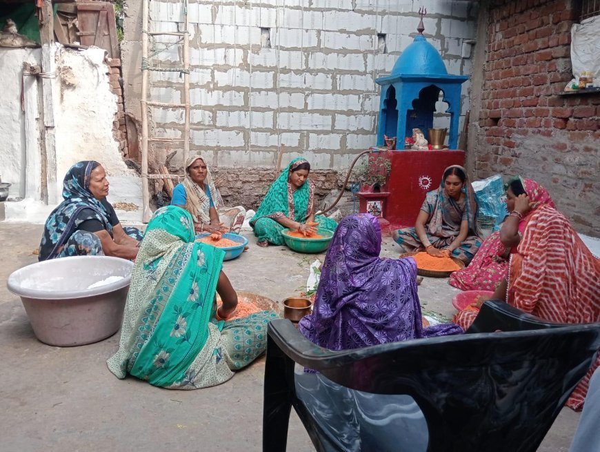 हर्बल गुलाल से और भी रंगीली होगी होली, कबीरधाम की महिलाओं ने बढ़ाया आत्मनिर्भरता का रंग