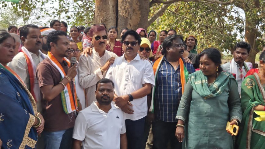 आंगनबाड़ी कार्यकर्ताओं के आंदोलन के समर्थन में उतरी कांग्रेस, सरकार पर महिलाओं के अपमान का आरोप