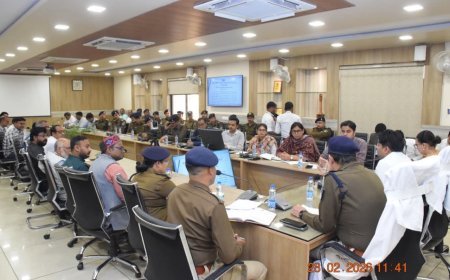 त्यौहारों पर रहेगी कड़ी निगरानी, शांति व सौहार्द बनाए रखने के निर्देश, जिला स्तरीय शांति समिति की बैठक सम्पन्न