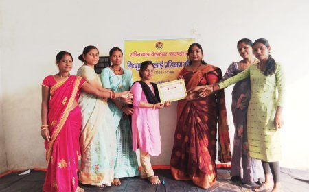 रायपुर के उरकुरा में महिलाओं के लिए सिलाई प्रशिक्षण शिविर, शक्ति बाला वेलफेयर फाउंडेशन की पहल से बढ़ा आत्मनिर्भरता का भरोसा