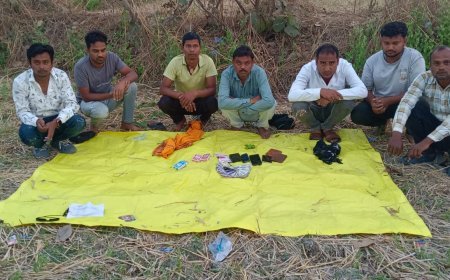 महासमुंद में जुआ पर पुलिस की बड़ी कार्रवाई, 52 पत्ती ताश के साथ 7 जुआरी गिरफ्तार