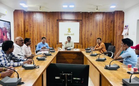 कवर्धा में पेट्रोल-डीजल आपूर्ति बनाए रखने कलेक्टर के निर्देश, सभी पंपों में एक सप्ताह का स्टॉक अनिवार्य