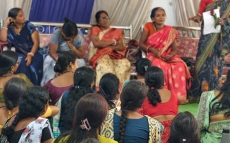 अंबिकापुर में आंगनबाड़ी कार्यकर्ता-सहायिका संघ की संभाग स्तरीय बैठक, 21 सूत्रीय मांगों को लेकर एकजुटता का संकल्प