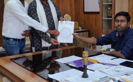 मनेंद्रगढ़ में अवैध रेत भंडारण का आरोप, किसान कांग्रेस अध्यक्ष ने कलेक्टर से जांच और कार्रवाई की मांग