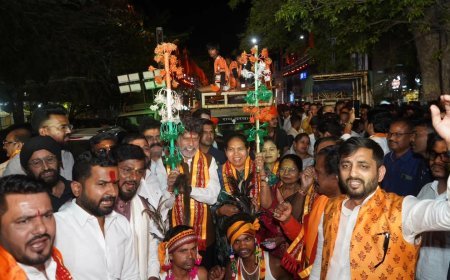 हिंदू नववर्ष पर रायपुर में भव्य शोभायात्रा: रामराज परिवार का 17वां आयोजन, समाजसेवी कुबेर राठी भी हुए शामिल