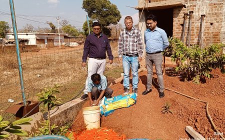 साल्हेवारा में बिना लाइसेंस आइस फैक्ट्री पर छापा, 1 लाख का माल सीज