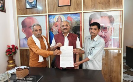 सांसद संतोष पांडेय की पहल से मरीज को मिली 3 लाख की सहायता, इलाज में मिलेगी राहत