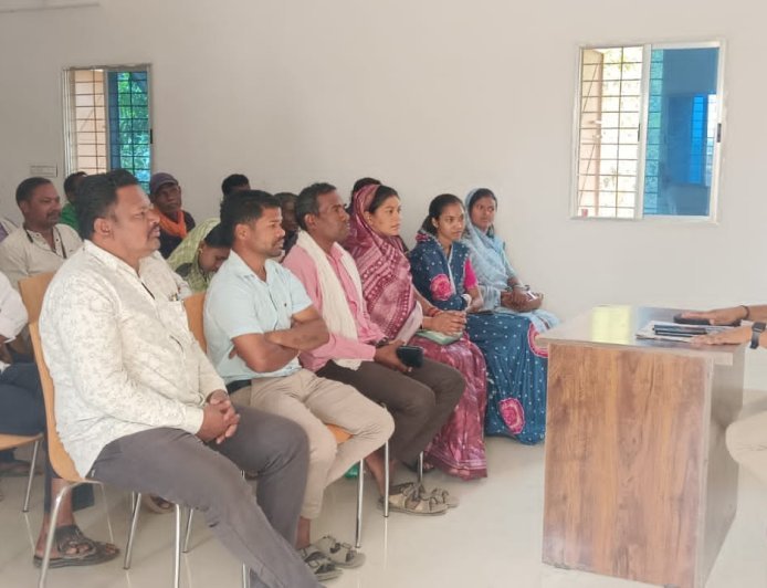 होली पर्व के मद्देनज़र धमतरी पुलिस सतर्क — सभी थाना/चौकी क्षेत्रों में शांति समिति की बैठक संपन्न