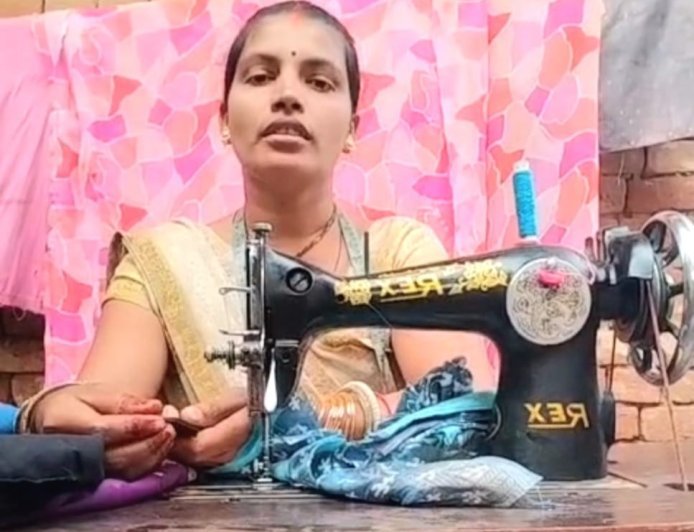 महतारी वंदन योजना से बदली सीमा साहू की जिंदगी, सिलाई मशीन खरीदकर बनीं आत्मनिर्भर
