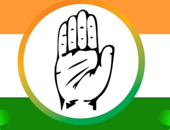 ‘एक व्यक्ति-एक पद’ की मिसाल: लालसाय मिंज ने छोड़ा मंडल अध्यक्ष पद, बने जिला सचिव