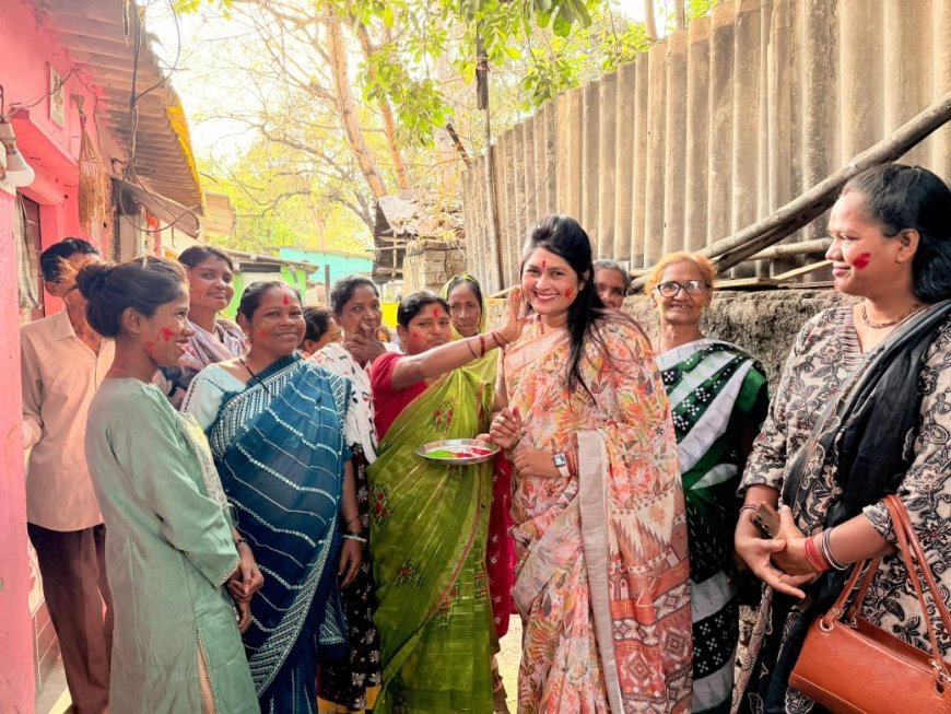 गांड़ा समाज की महिलाओं ने मनाया होली मिलन, सामाजिक एकता और समरसता का दिया संदेश