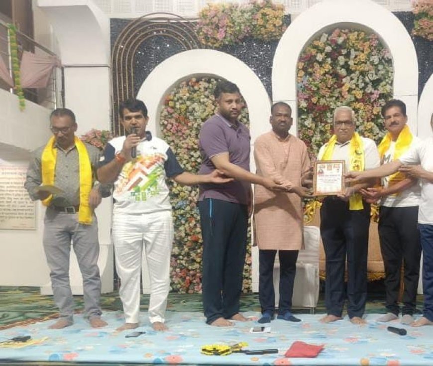 रतलाम में 25 दिवसीय योग शिक्षक प्रशिक्षण शिविर का 11 मार्च को समापन, 12 से 22 मार्च तक गुलाब चक्कर में नि:शुल्क “योग अनुनाद” शिविर