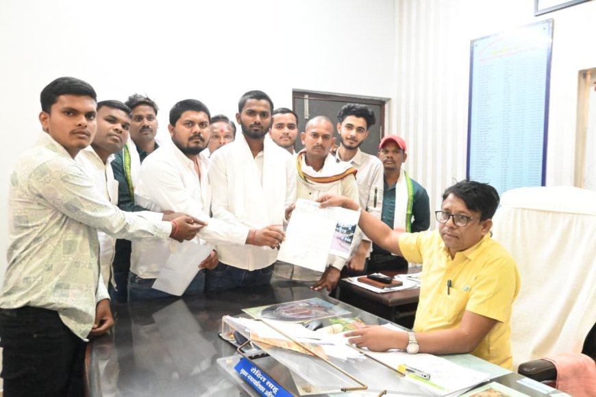 17 महीनों से अधूरा पड़ा साइंस चौक निर्माण कार्य, नगर पालिका पर NSUI का हमला