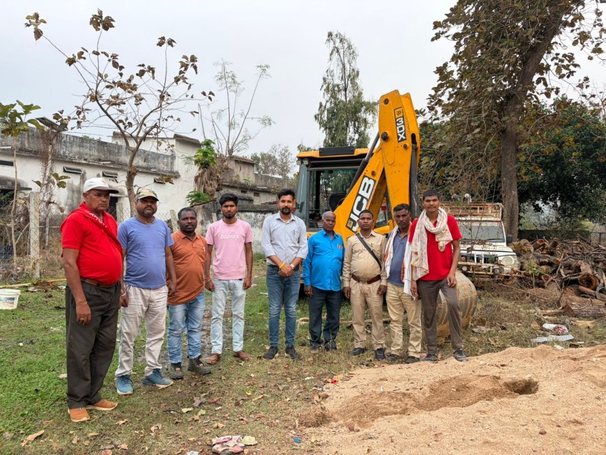 बलरामपुर में वन विभाग की बड़ी कार्रवाई: अवैध अतिक्रमण में लगी JCB मशीन जब्त