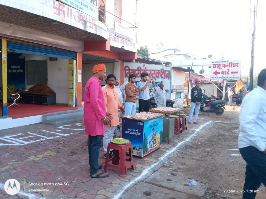 परासिया में चैत्र नवरात्र पर 35 वर्षों से निकल रही प्रभात फेरी, भक्ति में डूबा शहर