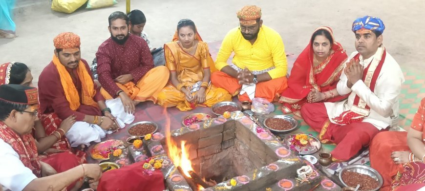 नानपुर में शतचंडी महायज्ञ सम्पन्न, मां कालिका मंदिर में नौ दिवसीय अनुष्ठान का भव्य समापन