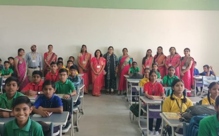 सौसर के शासकीय सांदीपनि विद्यालय में प्रवेश उत्सव 2026-27 का शुभारंभ, बच्चों का गर्मजोशी से स्वागत