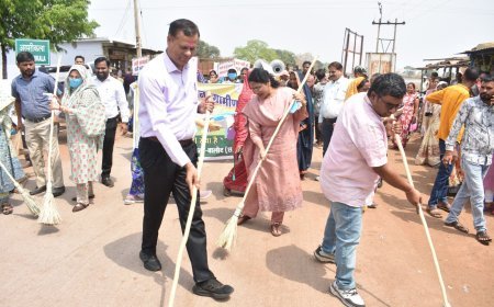 अरमरीकला में संभागायुक्त व कलेक्टर ने किया श्रमदान, स्वच्छता और जल संरक्षण का दिया संदेश