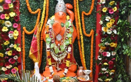 बजरंग बली के जयकारों से गूंजा चिंताहरण हनुमान मंदिर, 1000 से अधिक श्रद्धालुओं ने किया सामूहिक हनुमान चालीसा पाठ