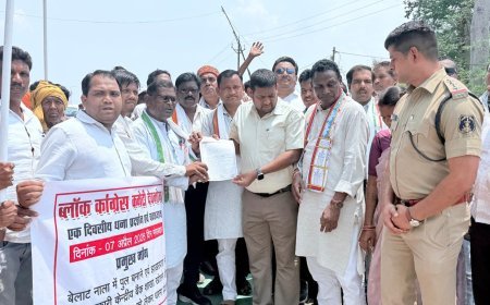 देवभोग में कांग्रेस का चक्का जाम: पुल, सड़क, बैंक और स्वास्थ्य सुविधाओं की मांग पर उग्र प्रदर्शन