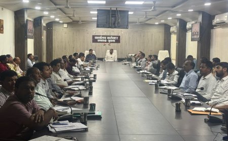 सुकमा में कलेक्टर की समय-सीमा बैठक: 1300 स्वास्थ्य शिविर, डॉक्टर भर्ती और विकास कार्यों में तेजी के निर्देश