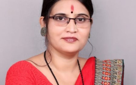 महिला एवं बाल विकास विभाग में साड़ी वितरण पर विवाद, कांग्रेस ने मंत्री लक्ष्मी राजवाड़े पर साधा निशाना