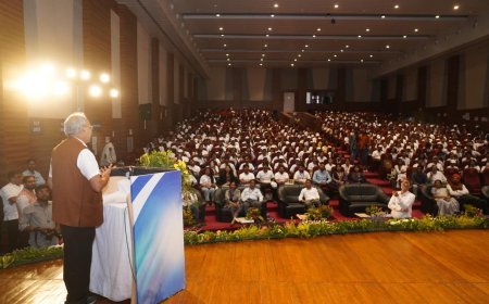 मेरा भारत बजट खोज समापन समारोह में बृजमोहन अग्रवाल का संबोधन, युवाओं को दिया राष्ट्र निर्माण का मंत्र