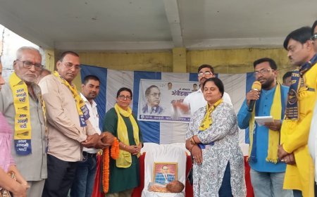 आम आदमी पार्टी ने बिरगांव में अंबेडकर जयंती पर किया माल्यार्पण, विचारों पर चलने का लिया संकल्प