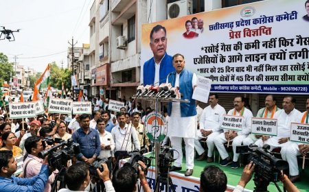 छत्तीसगढ़ में रसोई गैस संकट पर कांग्रेस का हमला, लंबी लाइनों और देरी पर उठाए सवाल