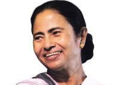 महिला आरक्षण पर सियासी टकराव: ममता बनर्जी का PM मोदी के संबोधन पर तीखा हमला