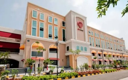 अंबुजा सिटी सेंटर मॉल में पार्किंग शुल्क अवैध: उपभोक्ता आयोग का बड़ा फैसला, मुफ्त पार्किंग के निर्देश