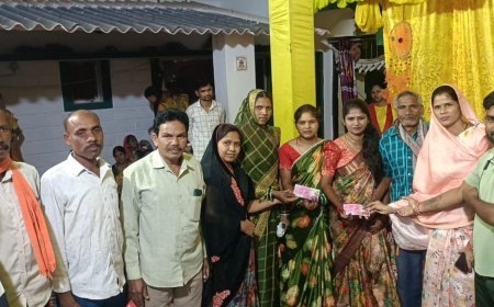 बालोद: ओरमा सरपंच मंजूलता साहू ने निभाया वादा, दो बेटियों को कन्यादान राशि भेंट