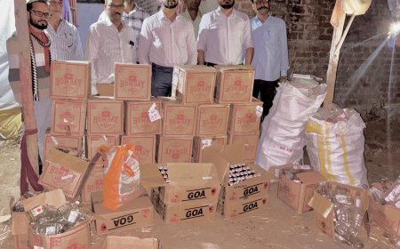 डोंगरगढ़ में अवैध शराब का बड़ा जाल बेनकाब, 243 बल्क लीटर व्हिस्की जब्त, मुख्य आरोपी फरार