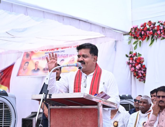 कुर्मी क्षत्रिय समाज का गौरवशाली अतीत: उप मुख्यमंत्री विजय शर्मा, जामगांव में विकास कार्यों की घोषणा