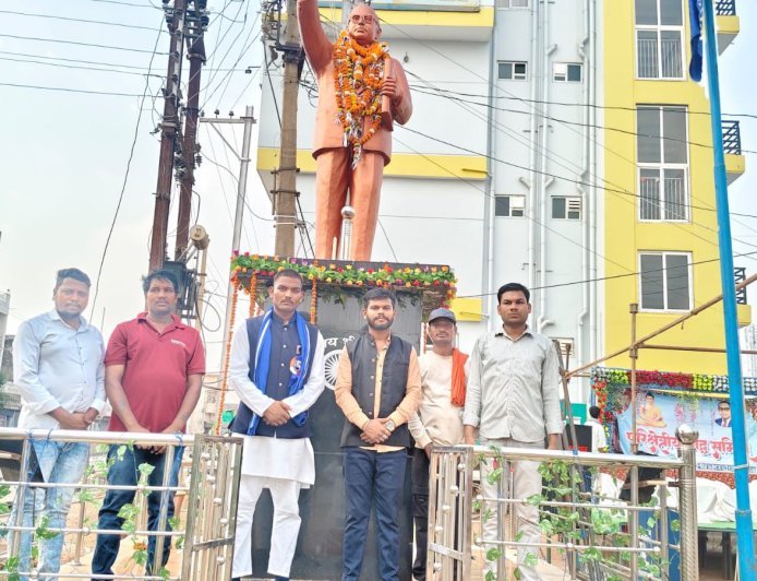 बालोद में बाबा साहेब को श्रद्धांजलि, युवाओं ने समानता व शिक्षा का लिया संकल्प