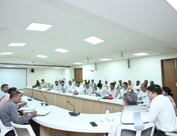 स्वच्छ सर्वेक्षण 2026 की तैयारी तेज, आयुक्त विश्वदीप के सख्त निर्देश: लापरवाही पर ठेका निरस्त होगा