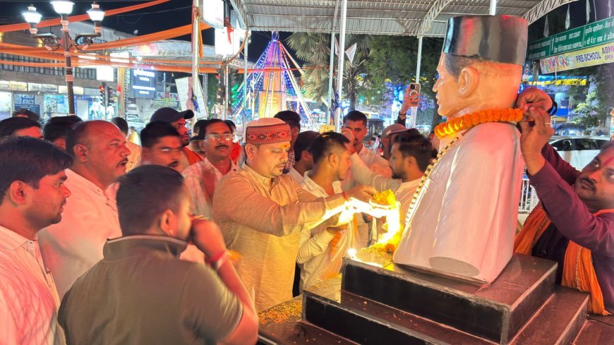 कवर्धा में भाजयुमो का श्रद्धांजलि कार्यक्रम: वीर शहीदों को दी गई श्रद्धांजलि, नक्सल मुक्त छत्तीसगढ़ पर जताया आभार