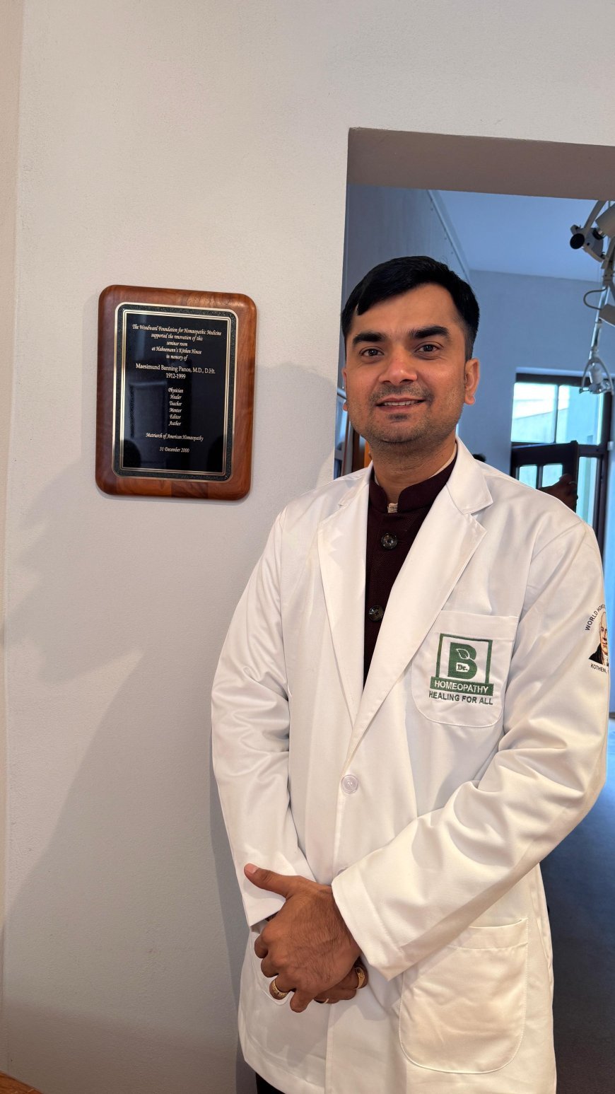 छोटी क्लिनिक से लंदन संसद तक: डॉ. उत्कर्ष त्रिवेदी का प्रेरणादायक सफर