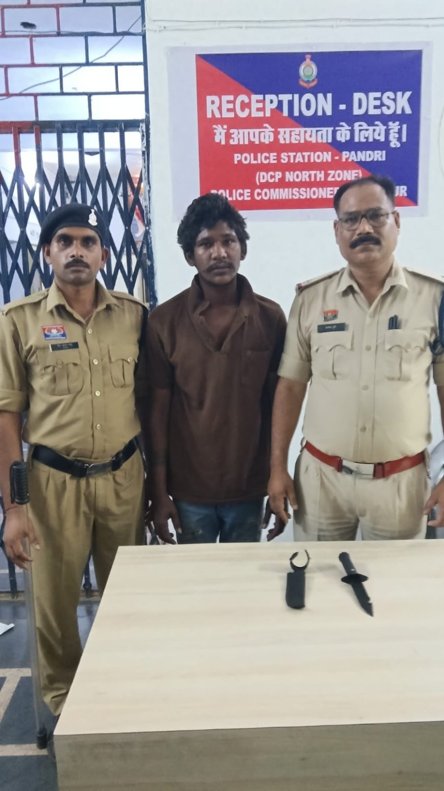 रायपुर में चाकू लेकर घूम रहा युवक गिरफ्तार, पंडरी पुलिस की कार्रवाई
