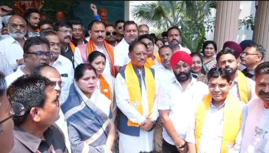 रायपुर में भाजपा का 47वां स्थापना दिवस: विष्णुदेव साय ने किया ध्वजारोहण, अटल जी को नमन