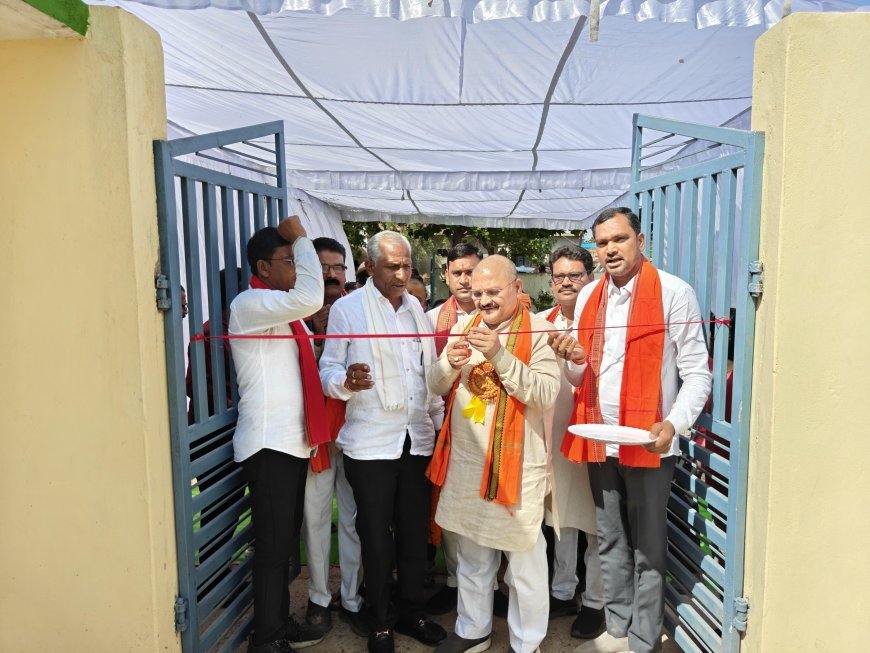 सांसद संतोष पांडेय का बोड़ला दौरा: लोकार्पण-भूमिपूजन के साथ ग्रामीणों से संवाद, ‘गांव चलो-बस्ती चलो’ अभियान में भी हुए शामिल