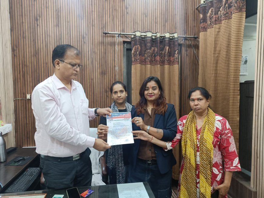 भीषण गर्मी में स्कूल बंद करने की मांग तेज, रायपुर में अपर कलेक्टर को सौंपा गया ज्ञापन