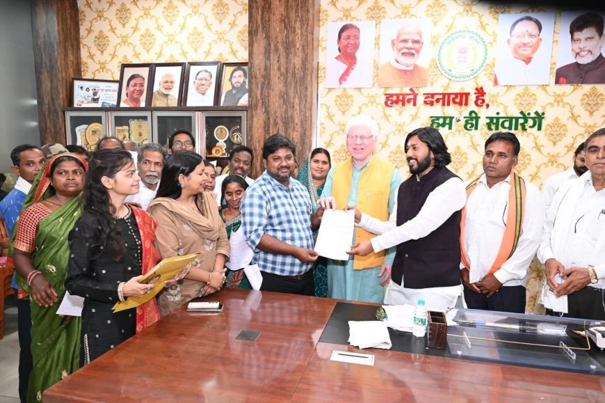 आरंग जनदर्शन में 179 आवेदन, मंत्री गुरु खुशवंत साहेब ने जल संकट को दी प्राथमिकता