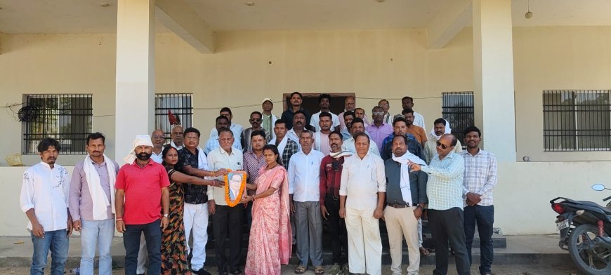 बलरामपुर के राजीव भवन में मनाई गई डॉ. अंबेडकर जयंती, कांग्रेस नेताओं ने दी श्रद्धांजलि