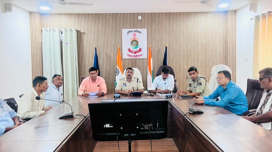 कबीरधाम पुलिस की सख्ती: होटल, लॉज और ढाबा संचालकों को दिए कड़े निर्देश, “समाधान एप्प” के उपयोग पर जोर