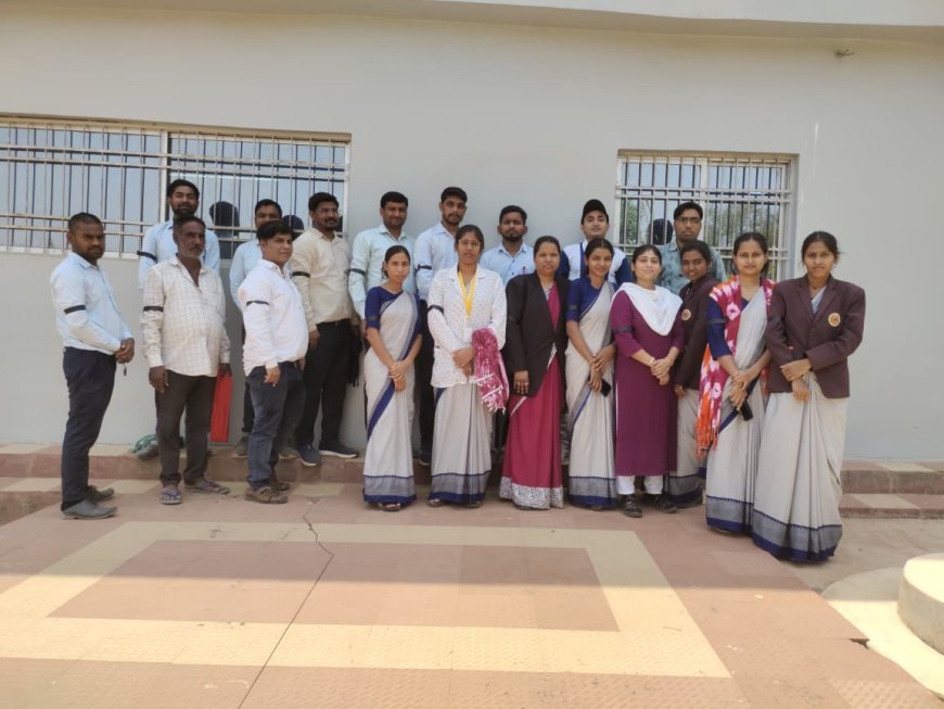 कबीरधाम में RTE प्रतिपूर्ति बढ़ाने की मांग तेज, निजी स्कूलों ने काली पट्टी बांधकर जताया विरोध