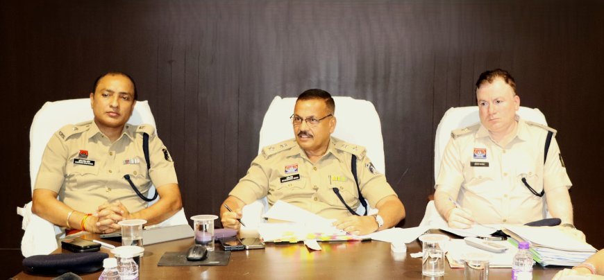 कबीरधाम पुलिस की सख्त चेतावनी: अपराधियों पर जीरो टॉलरेंस, अवैध गतिविधियों पर होगा कड़ा प्रहार