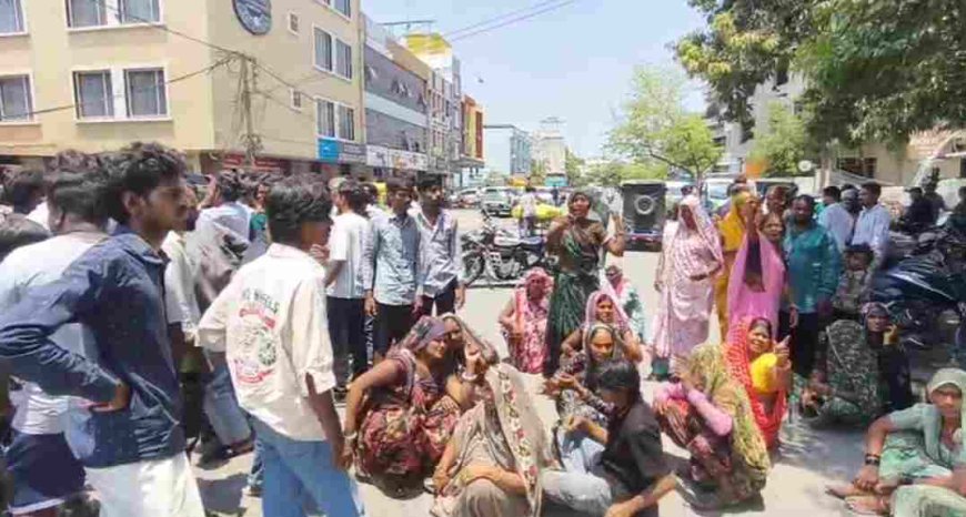 उज्जैन में संदिग्ध हालात में युवक की मौत: परिजनों ने लगाया हत्या का आरोप, थाने के बाहर किया चक्का जाम